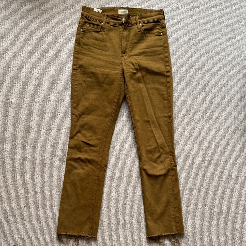 Mother sz 27 mid rise dazzler ankle fray